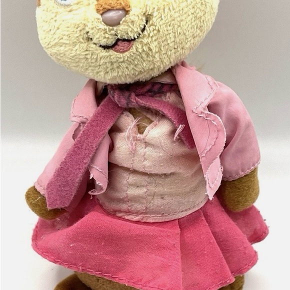 DISNEY - ALVIN AND THE CHIPMUNKS/CHIPPETTES’ BRITTANY CHIPMUNK TY VINTAGE PLUSH - Picture 3 of 5